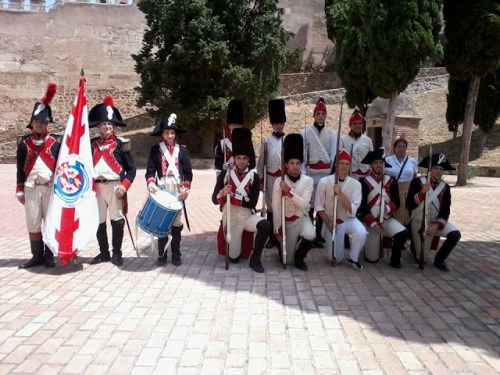 Sesion_instruccion_1808_Castillo_Gibralfaro_Asociacion_Teodoro_Reding_Regimiento_Suizo_Agosto_2013