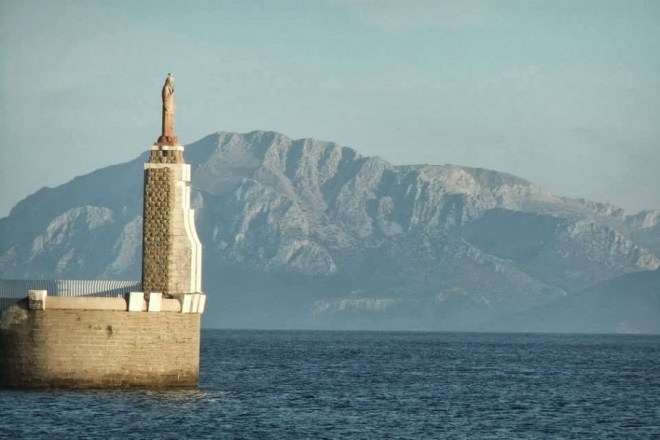 Tarifa_estrecho_frente_a_Marruecos