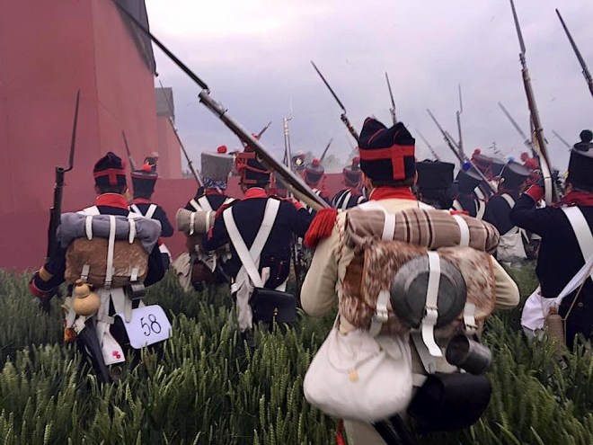 Ataque a Hougomont - Luis Sorando