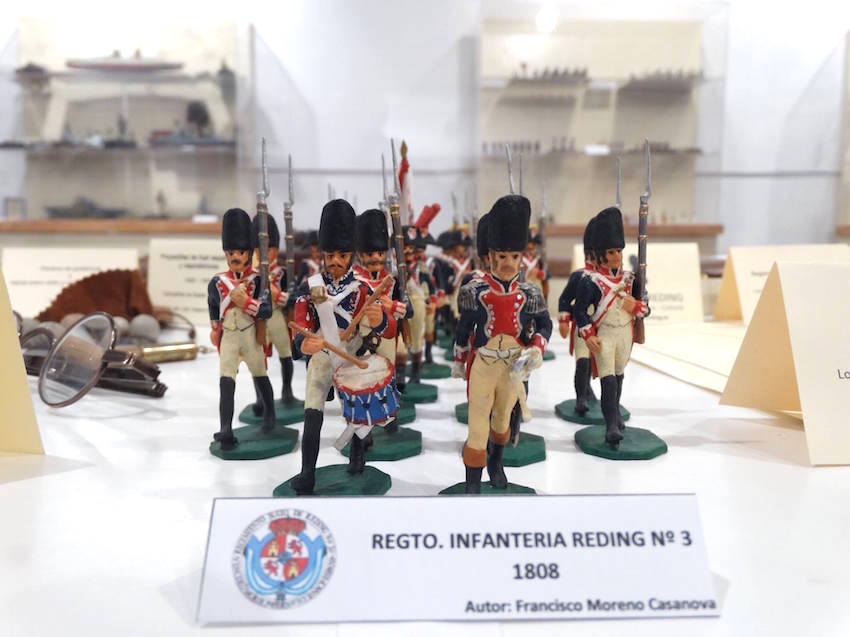 X_ exposicion_miniaturas_y_maquetas_militares_Torremolinos_Malaga_Espana_Spain_Agrupacion_miniaturistas_Comandante_Benitez_Asociacion_Historico_Cultural_Teodoro_Reding_regimiento_suizo_numero_3 copia